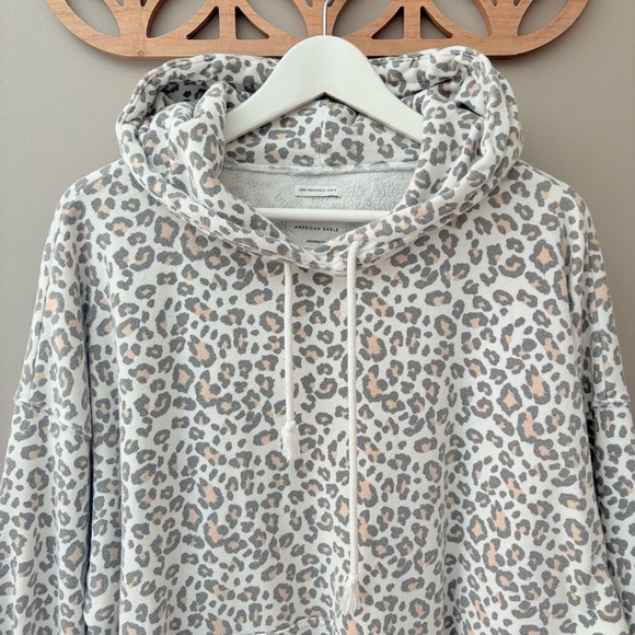 American Eagle Outfitters Pullover Leopard Print Hoodie Sz Medium - Picture 2 of 10
